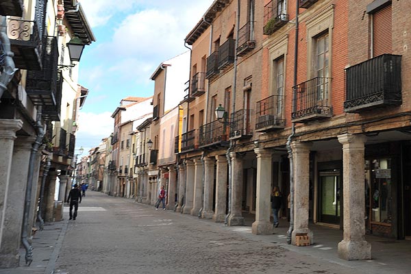 Descubre los mejores planes para visitar Alcalá de Henares con niños